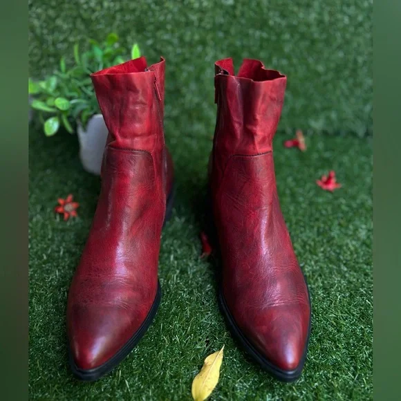 Paul Green Chili Red Ankle Booties - Picture 3 of 13